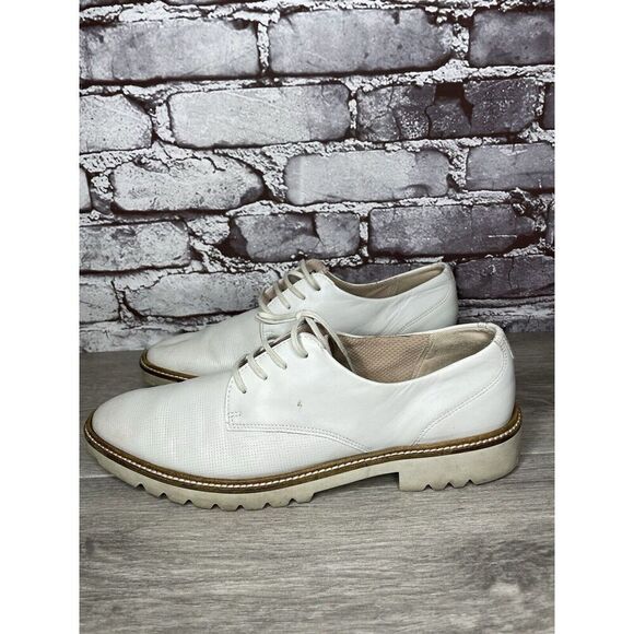 ECCO White Leather Perforated Lace Up Oxfords Shoes Women Sz 40EU/9.5M US - Picture 1 of 16
